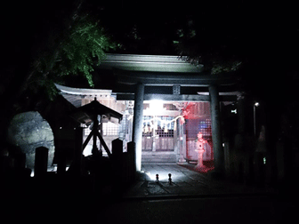 貴布禰神社もライトアップ