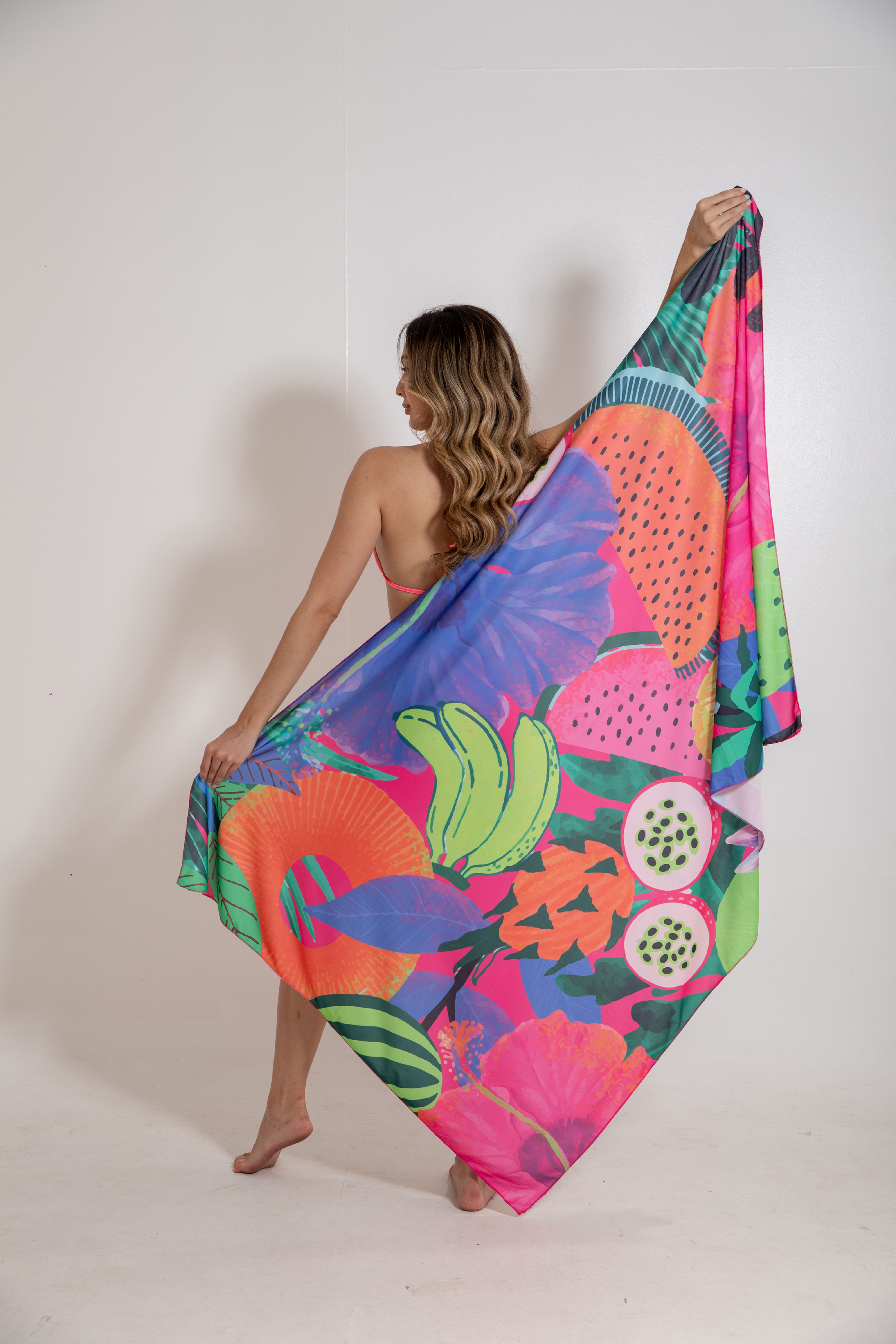 COD. 211 CM Canga - Fruta Tropical - Colorida