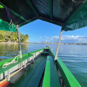 Longtail taxi boat