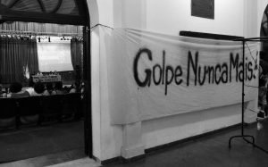 Faixa: Golpe Nunca Mais