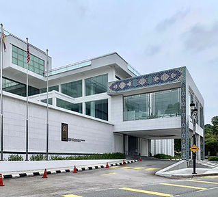 Islamic_Arts_Museum_Malaysia_Exterior_(May_2022)_-_img_02.jpg