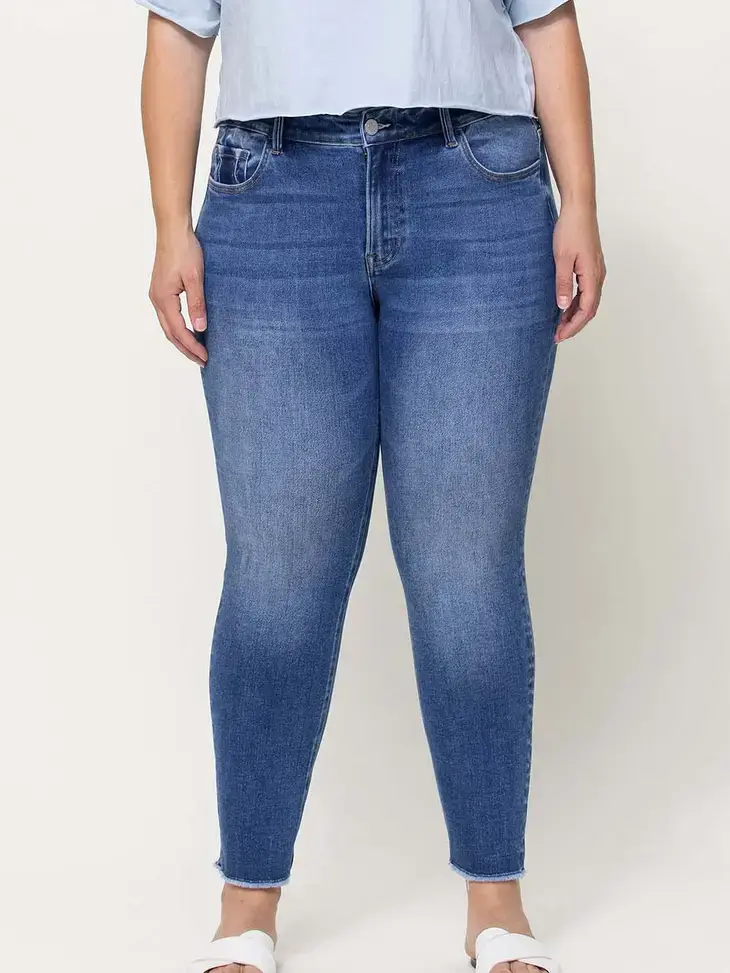 Plus Size Mid Rise Raw Hem Crop Skinny Jean