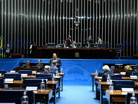 Senado aprova urgência de texto que susta decreto de armas de Lula