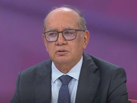 Reversão da inelegibilidade de Bolsonaro no STF é “muito difícil”, diz Gilmar à CNN