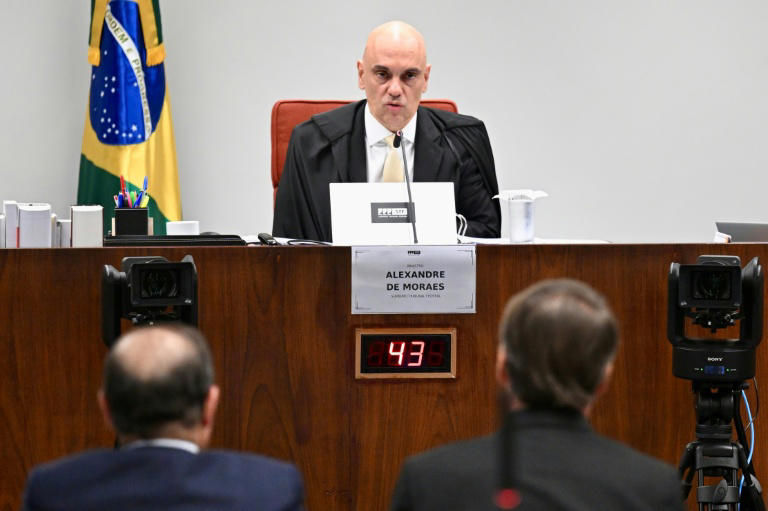 EUA revoga visto de Alexandre de Moraes por 'caça às bruxas' contra Bolsonaro