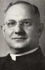 Father_Alfons_Alphonse_Skoniecki_1940s.JPG