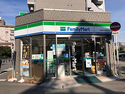ファミマ阪急中津.jpg