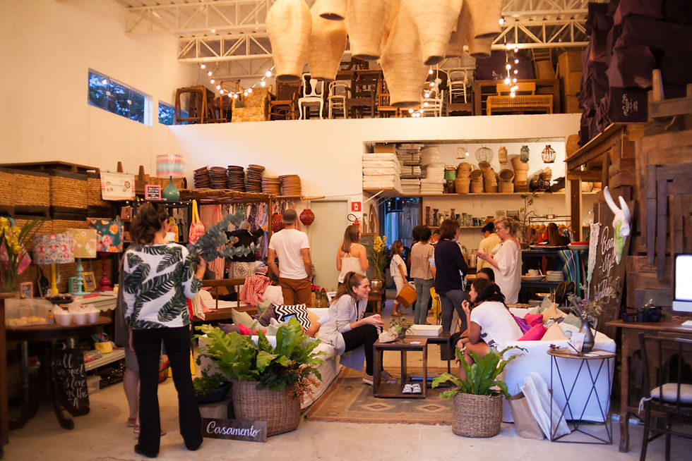 Bazar Ao Encontro da Essência