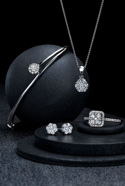 diamonds-international-podium-ad.jpg