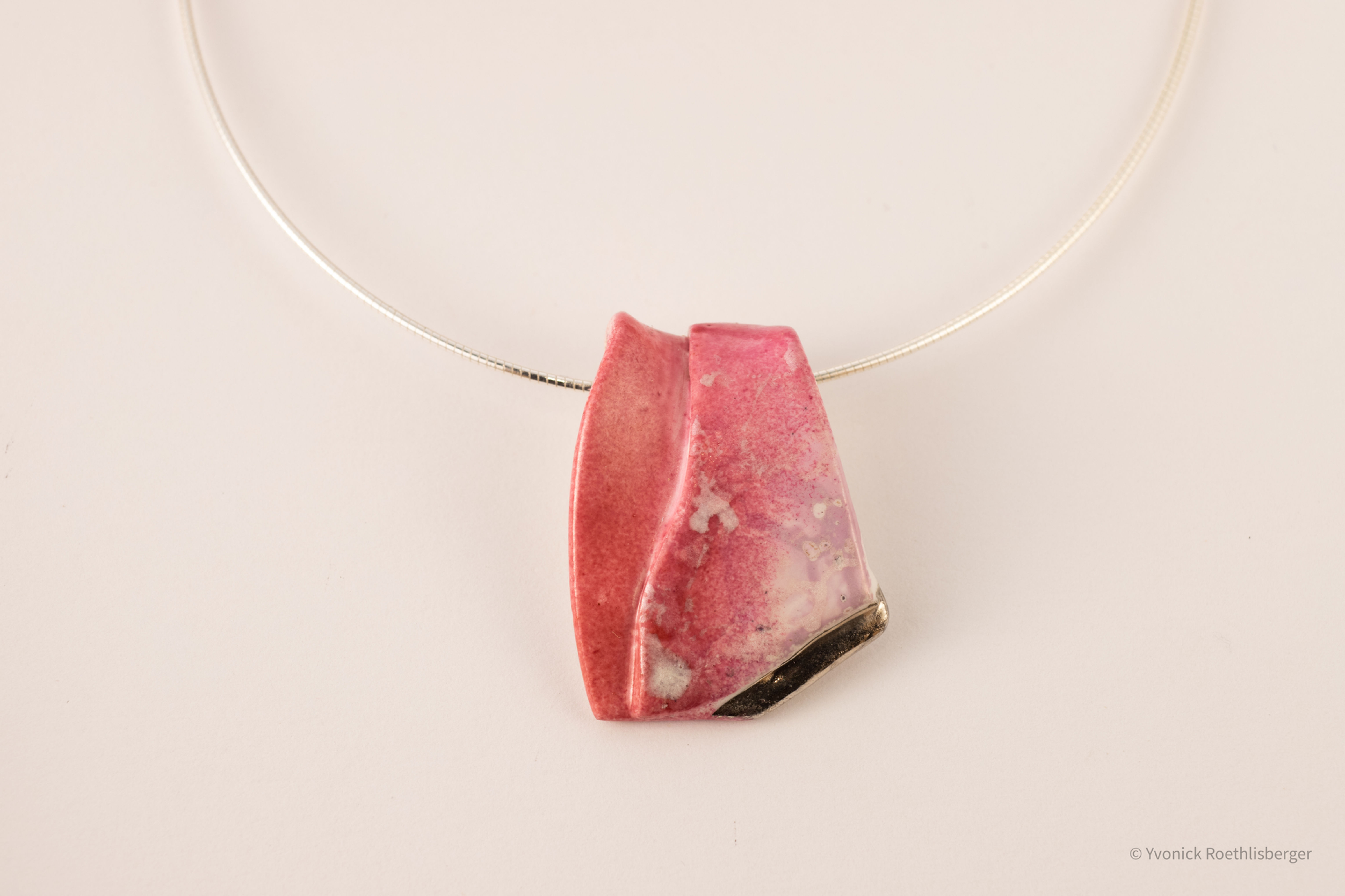 M-108 Collier rose-argent