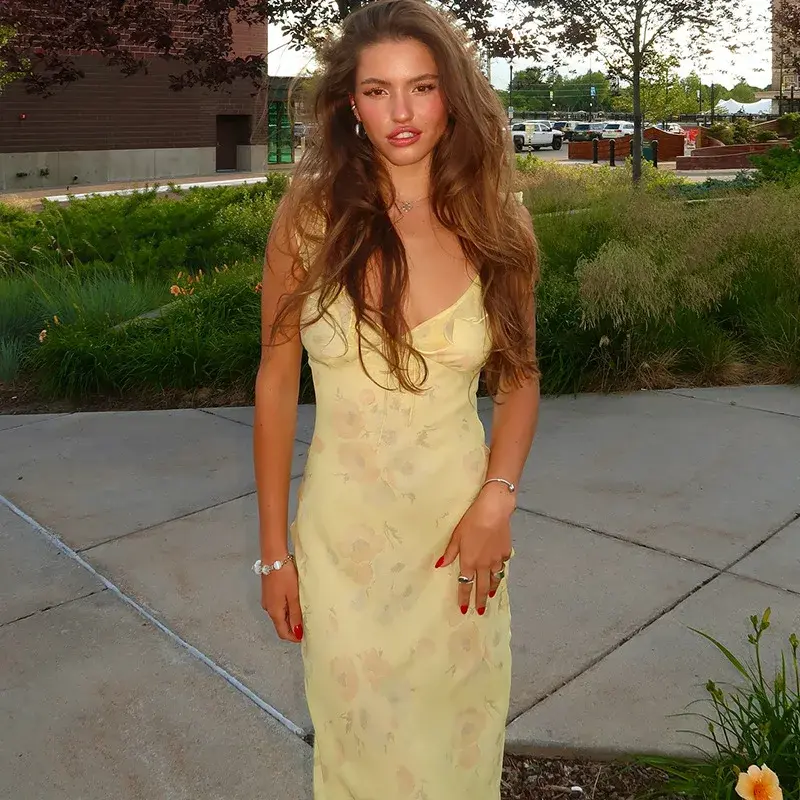 Thumbnail: Floral Print Plunge Backless Maxi Dress Summer Beach Vacation Dress