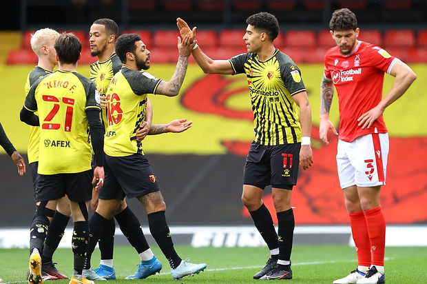 0_Nottingham-Forests-Tobias-Figueiredo-r