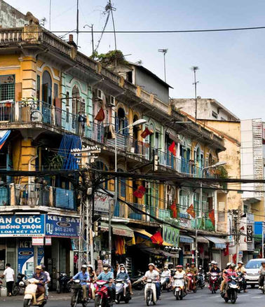 street-view-and-traffic-in-ho-chi-minh-city-175536656-f2c79f05783a4a0cbb45be3a451a6883.jpg