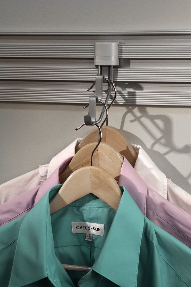 TRACK WALL_Closet_Valet-Hook_img1