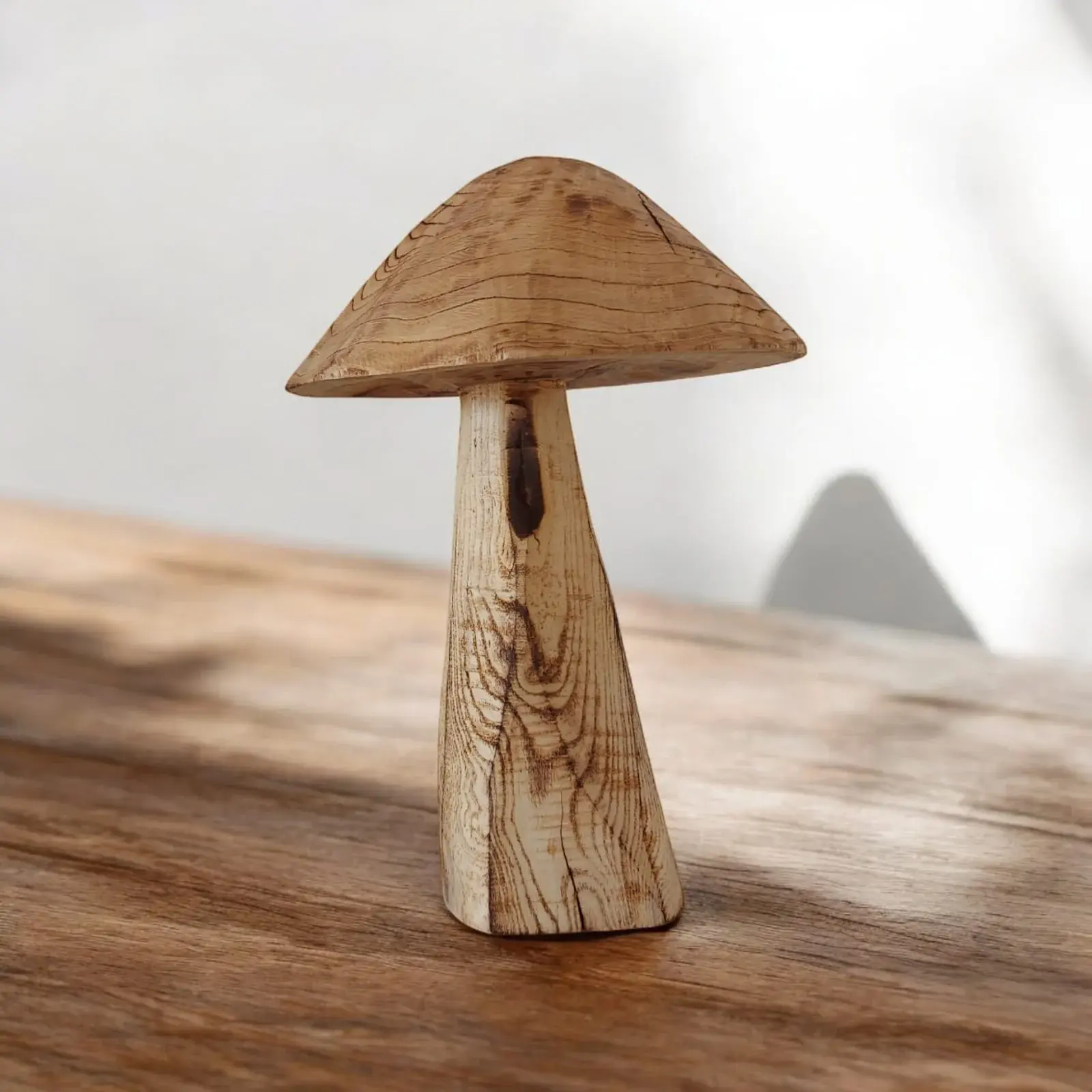 Cogumelo Único de Madeira