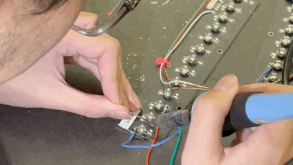 4FE0F119-BE43-4378-A451-117AAC8A5392.gif
