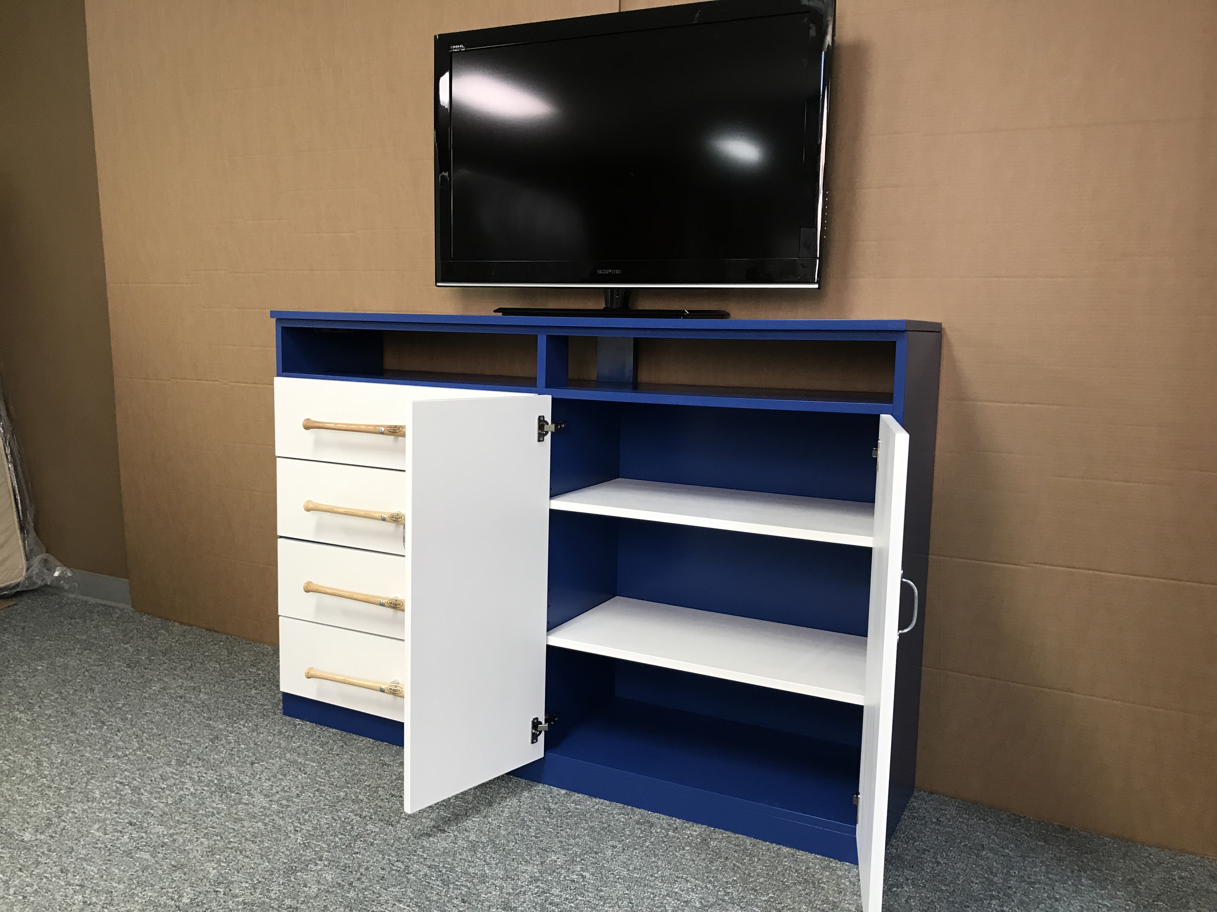 Cubs Entertainment Center