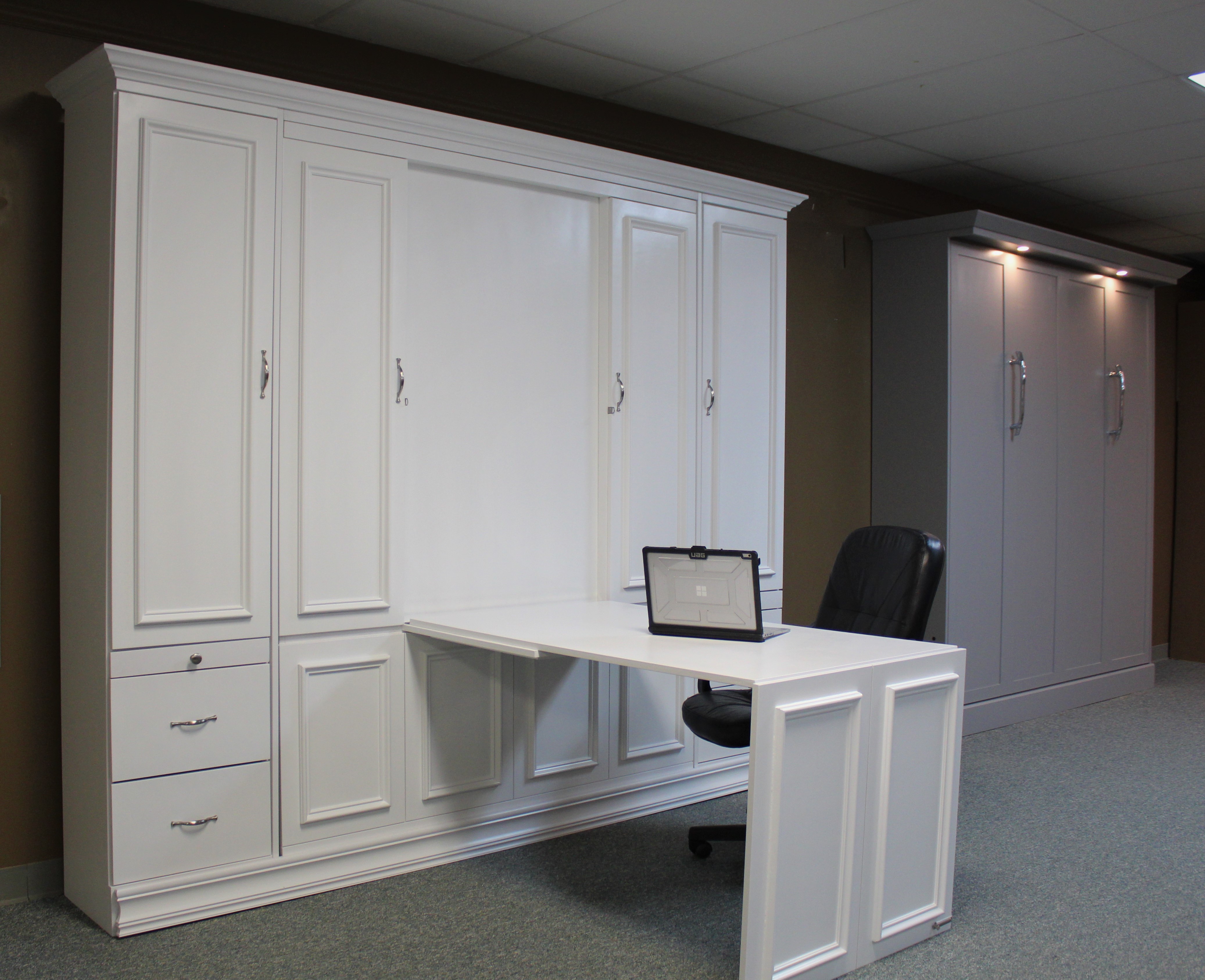 New Yorker Murphy Bed