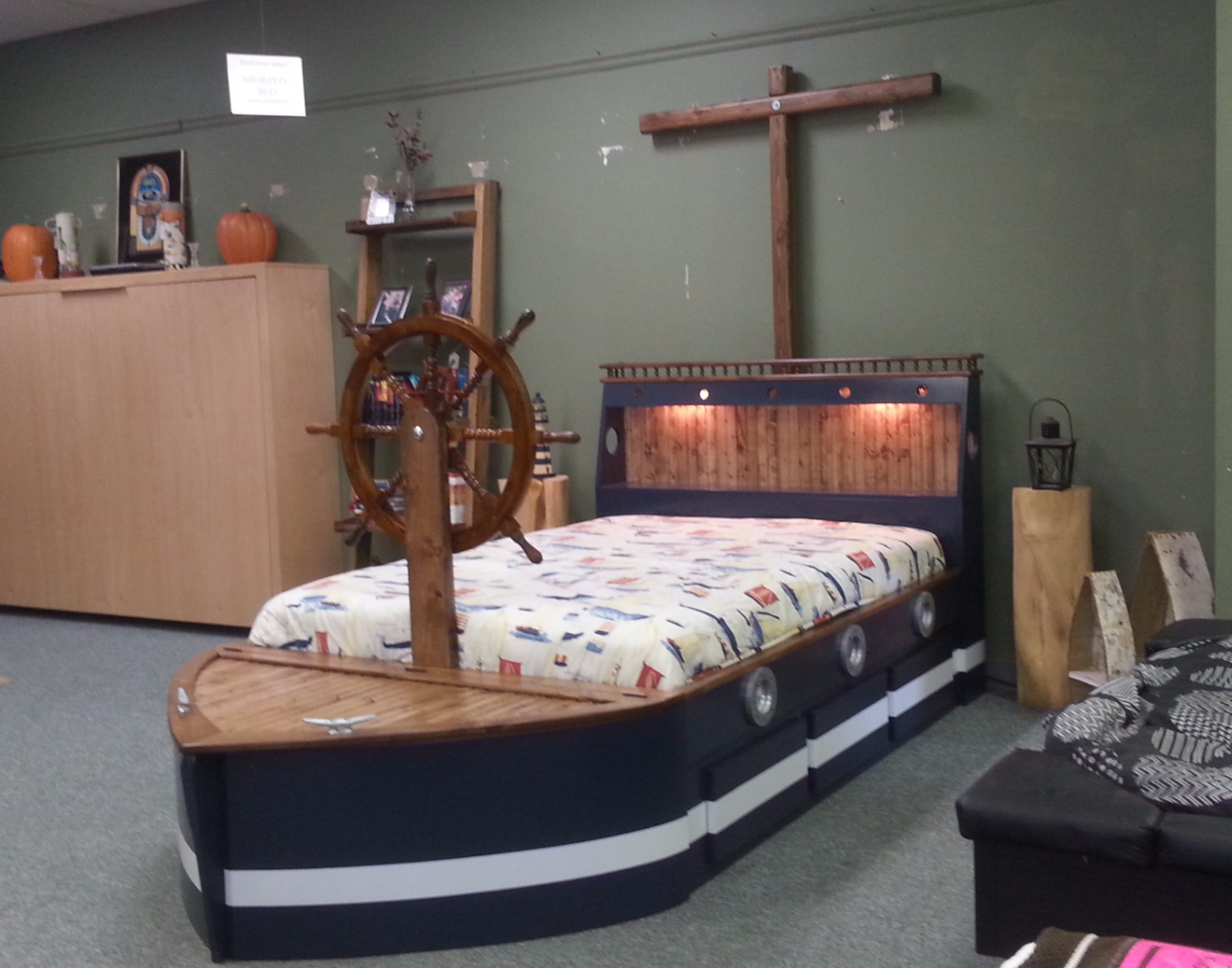 Fisco's Boat Bed