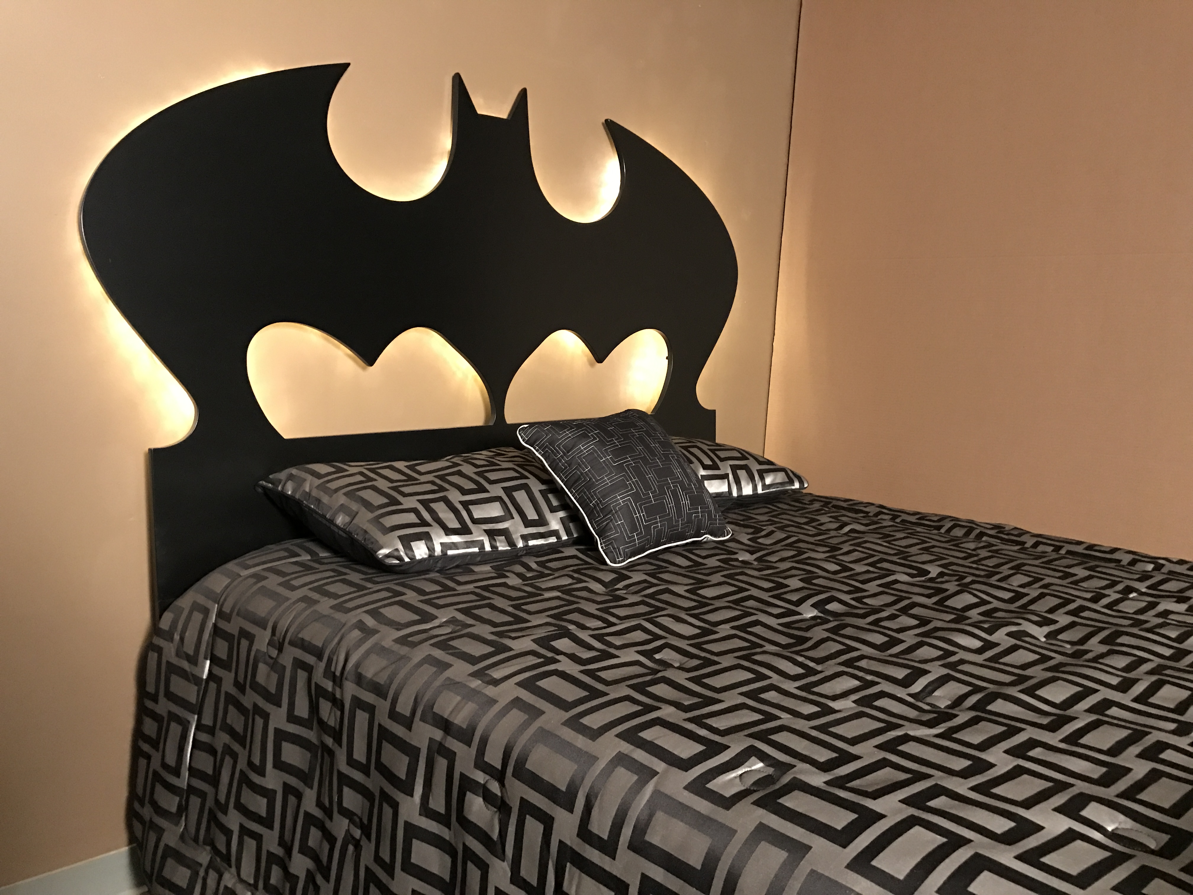 Batman Headboard Concept