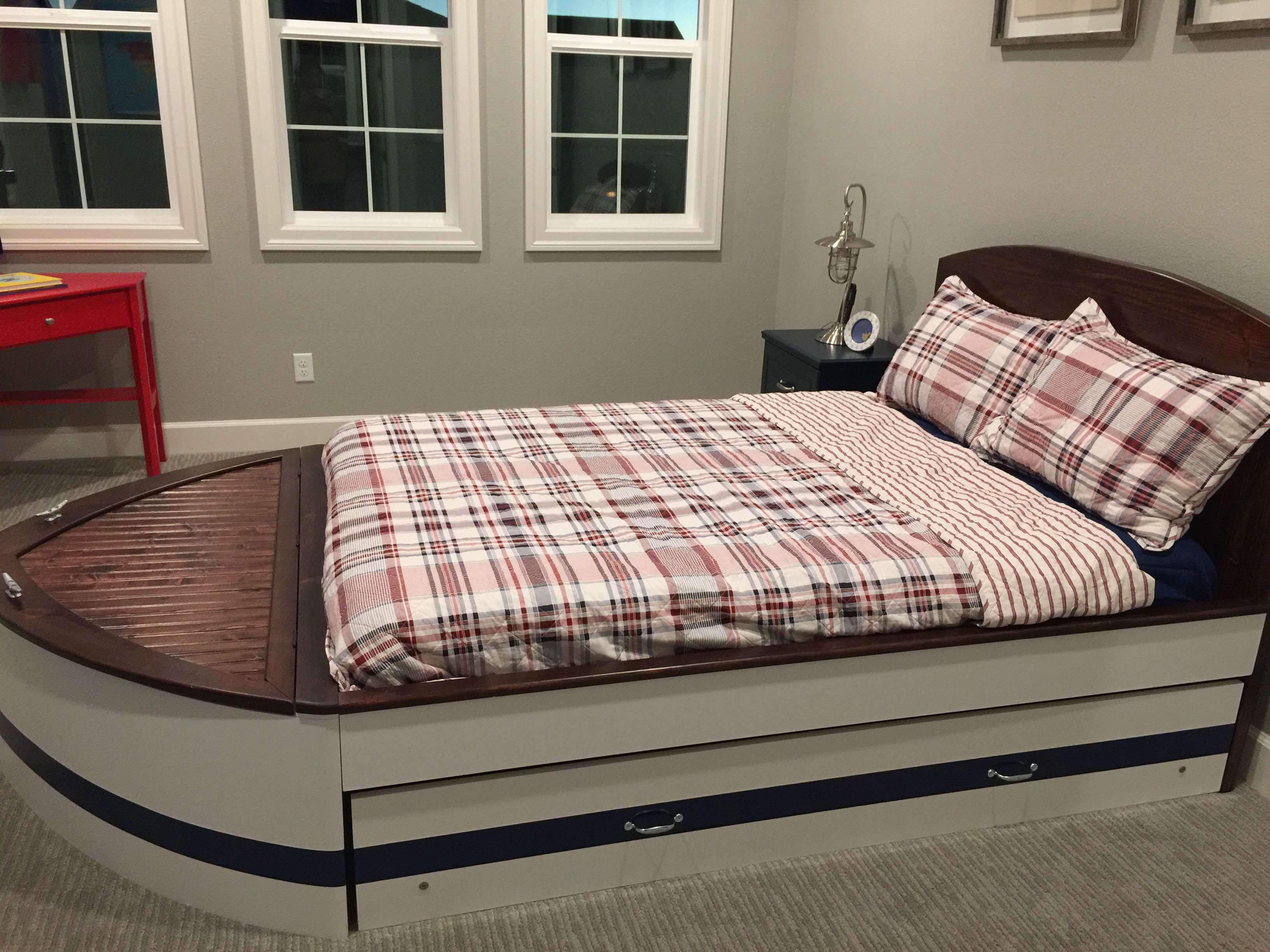 Boat Bed