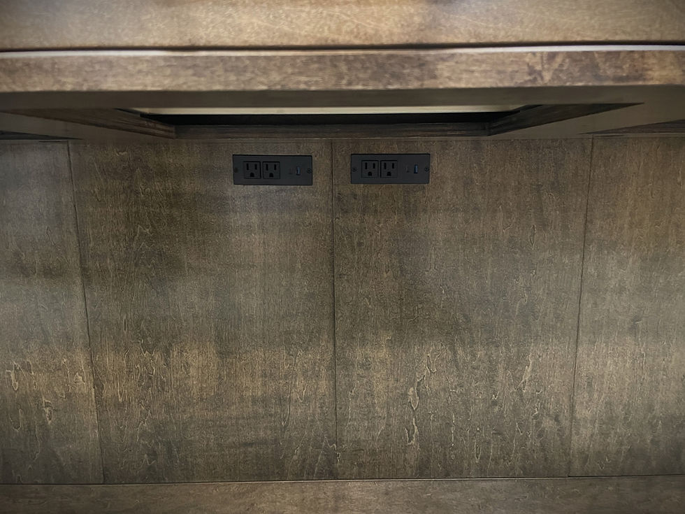 124-1125 FLW Murphy Bed Outlets