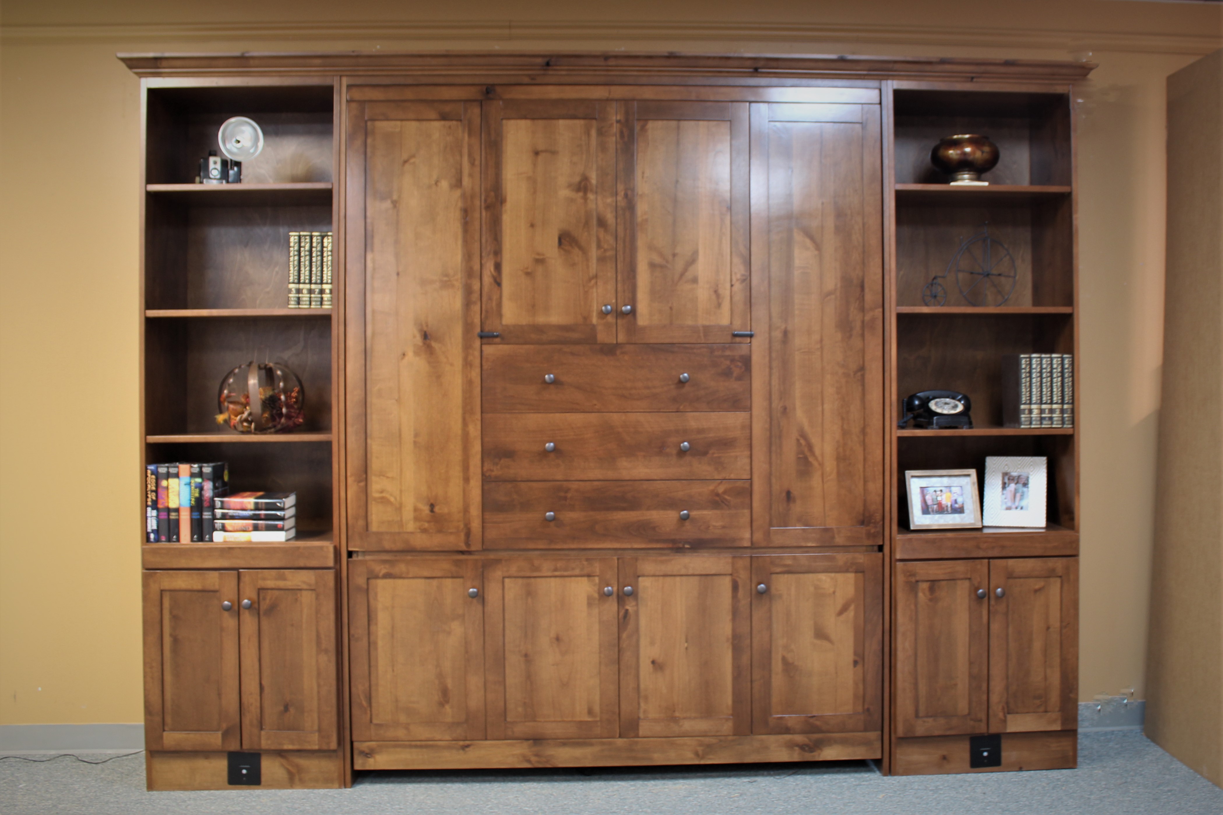 Alder Craftsman Closed