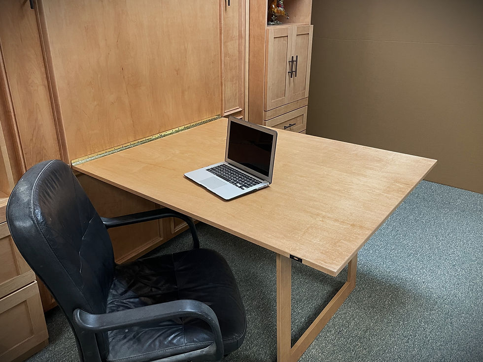 1411-0725 Hudson Bay with Fold Up Desk Closeup