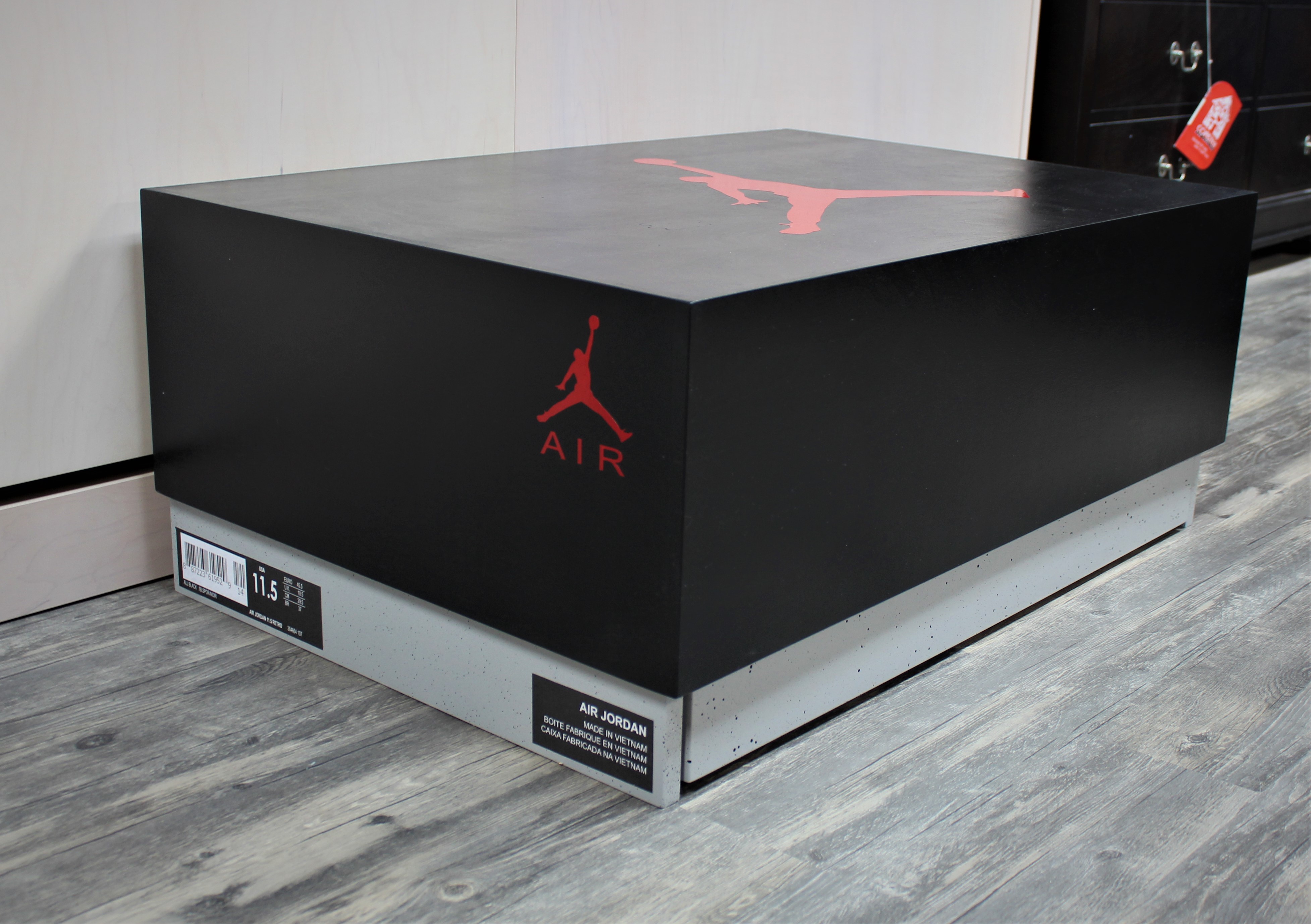Shoe Box Side