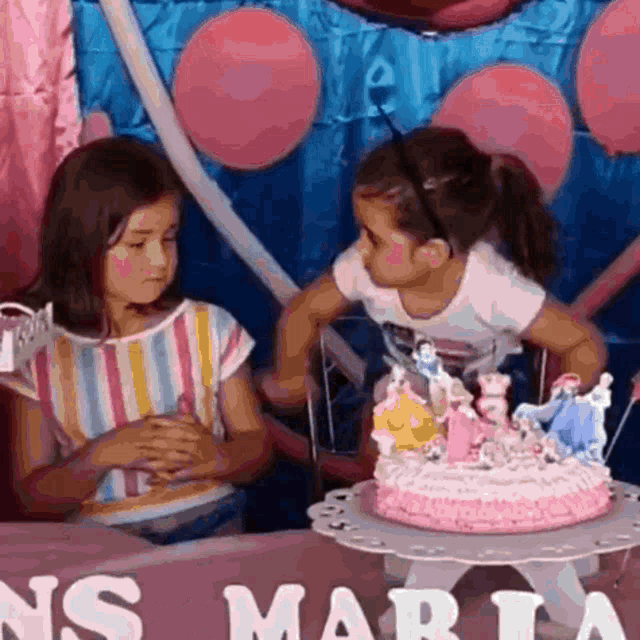 niña-pastel (1).gif