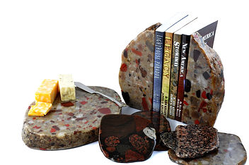 Drummond Island Puddingstone Rock Shop at North Haven