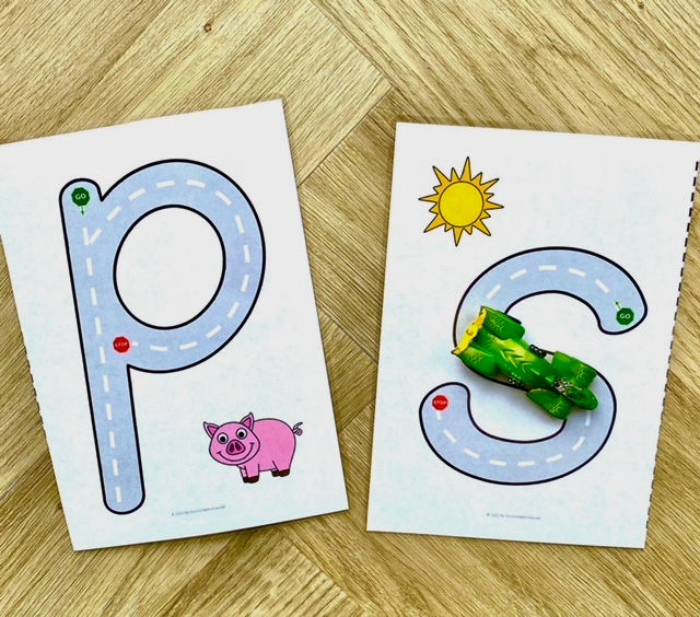 car mats for children to learn to form letters correctly