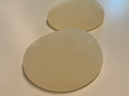 Round or Anatomical Implant, Which One Is Best ?