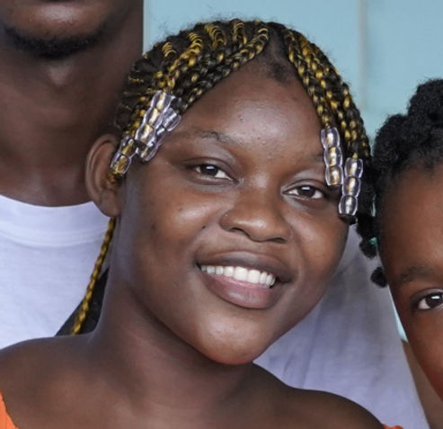 Portrait de Marie, 23 ans, orphelinat Tendre Mère.