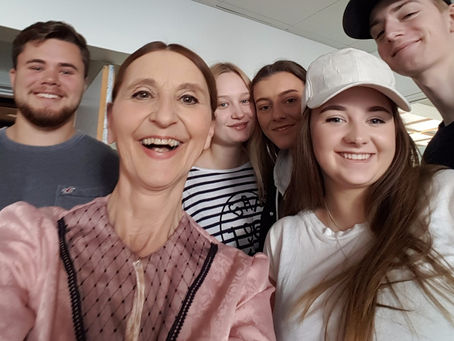 Ungdommene på AFR satt som fjetret