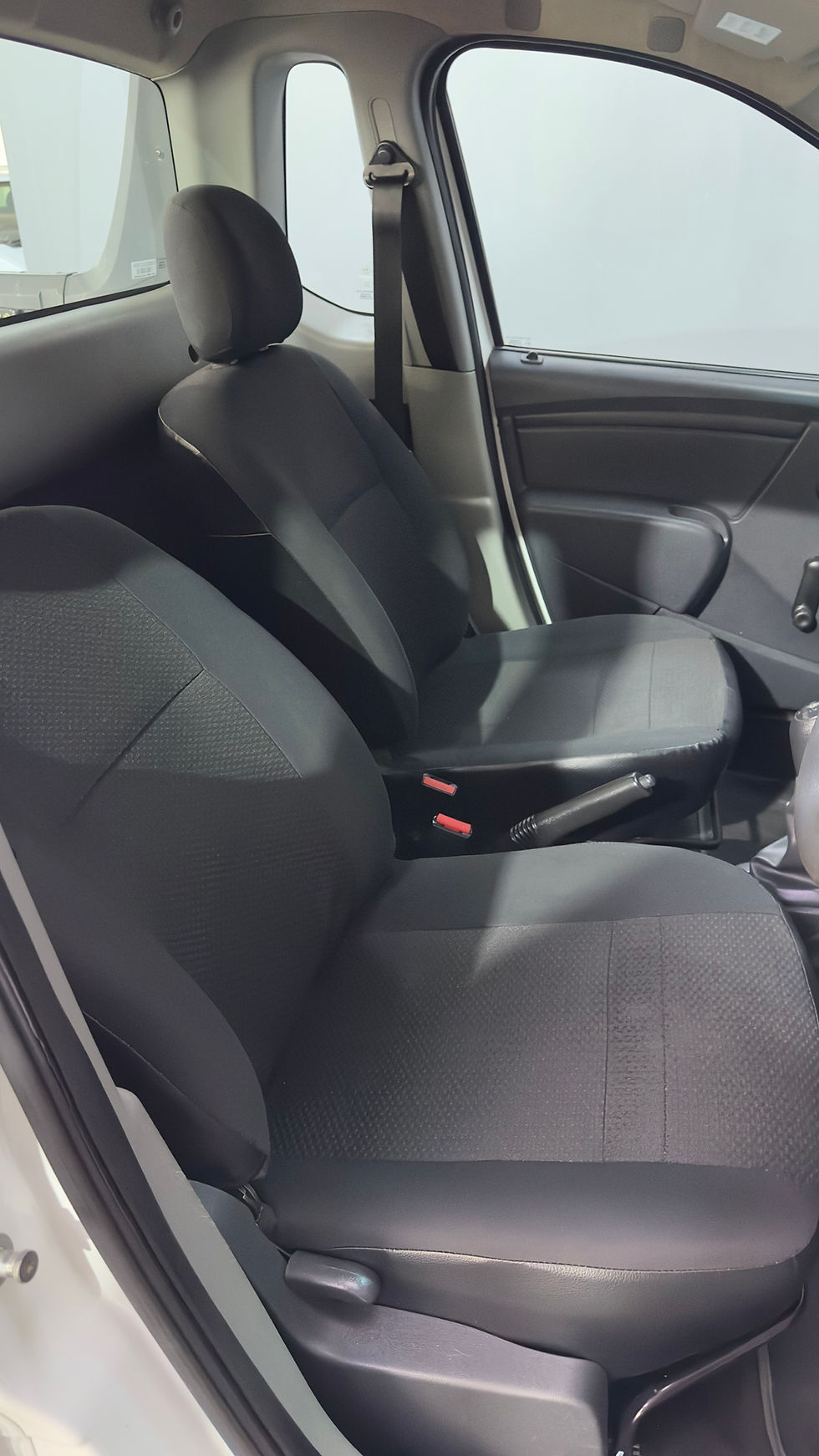 Thumbnail: 2020 Nissan NP200 1.6 Safety Pack A/C