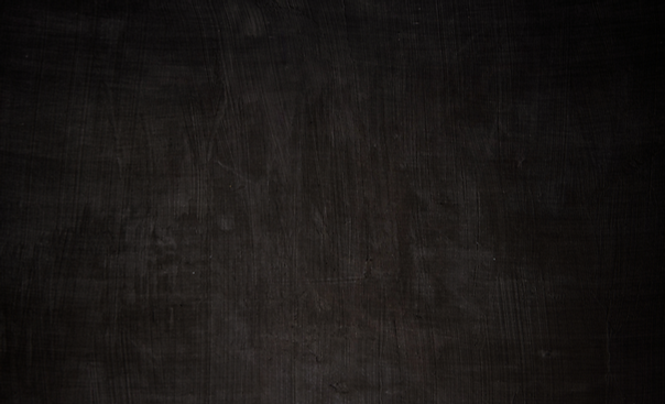 BLACK TABLE.png