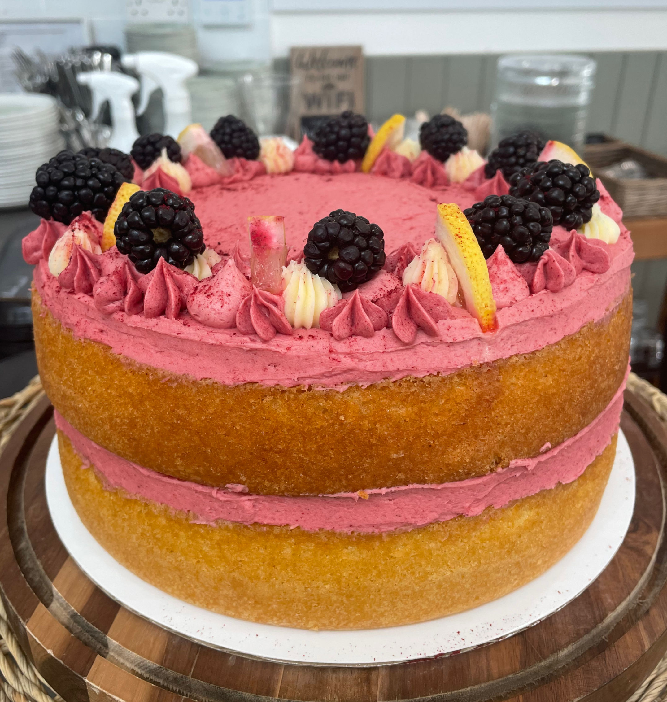 Blackberry and Lemon Cake
