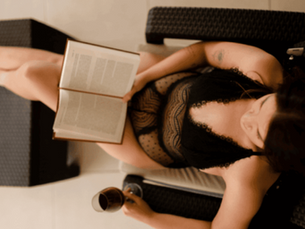 Erotismo na Literatura: Como os Livros Podem Inspirar a Vida Sexual