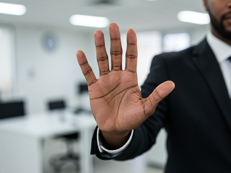 Por Que Você Não Deveria Comprar o NOVO ESTRATEGISTA