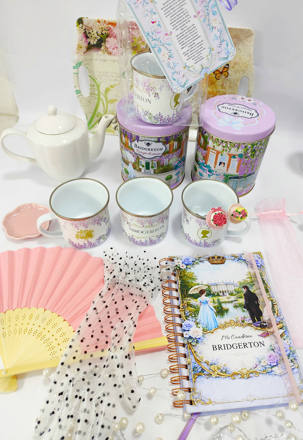 Miniatura: Taza esmaltada Bridgerton