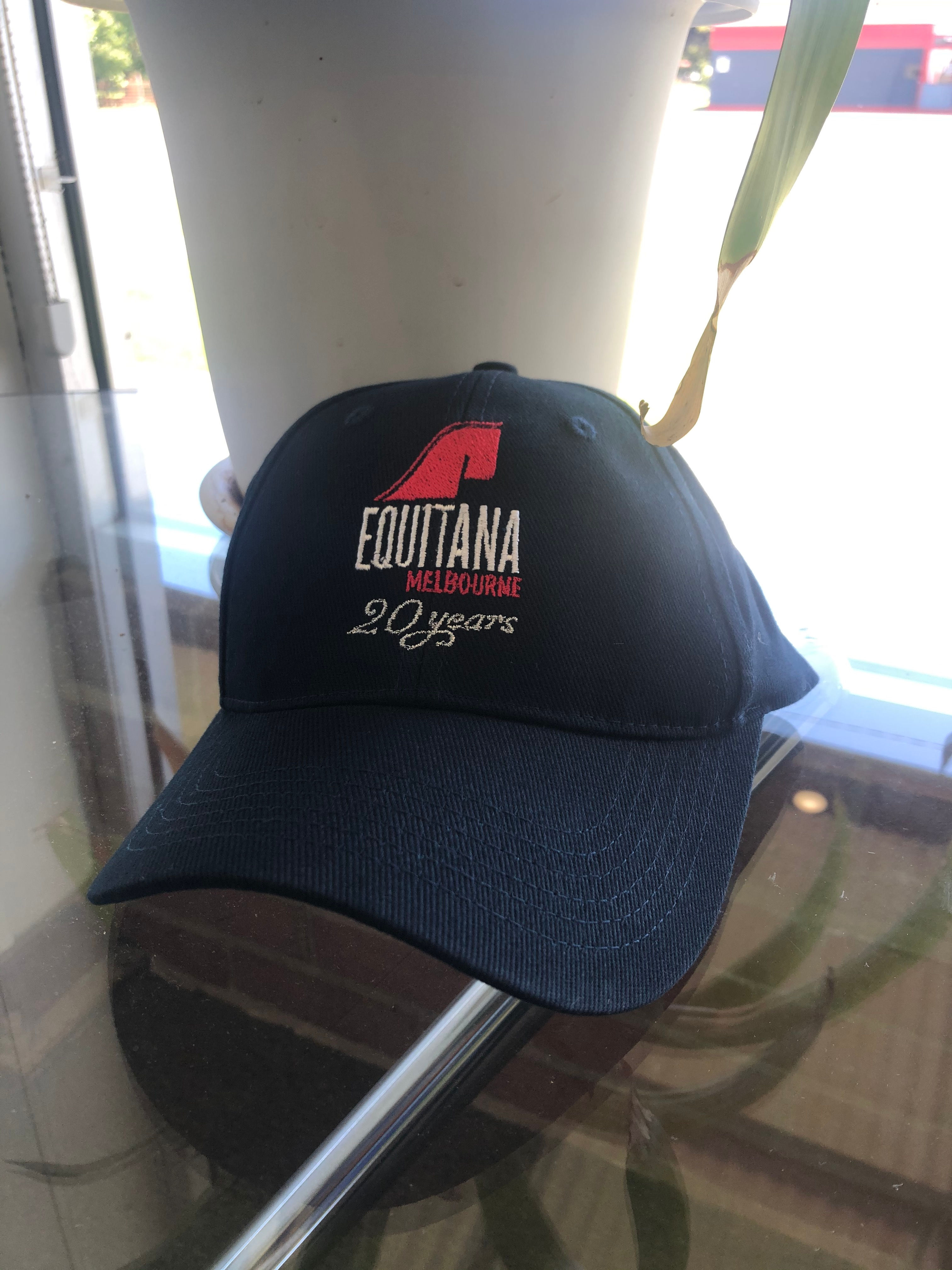 Equitana 20 Years Cap