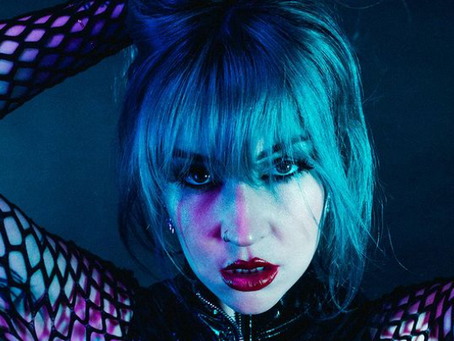 ALBUM REVIEW: Charlotte Sands' Debut Album 'CAN WE START OVER?'