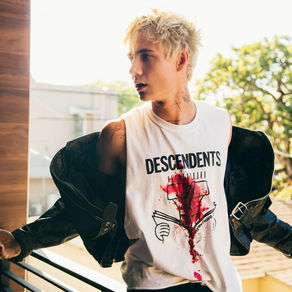 LISTEN: jxdn Drops New Deluxe Edition of 'TELL ME ABOUT TOMORROW'