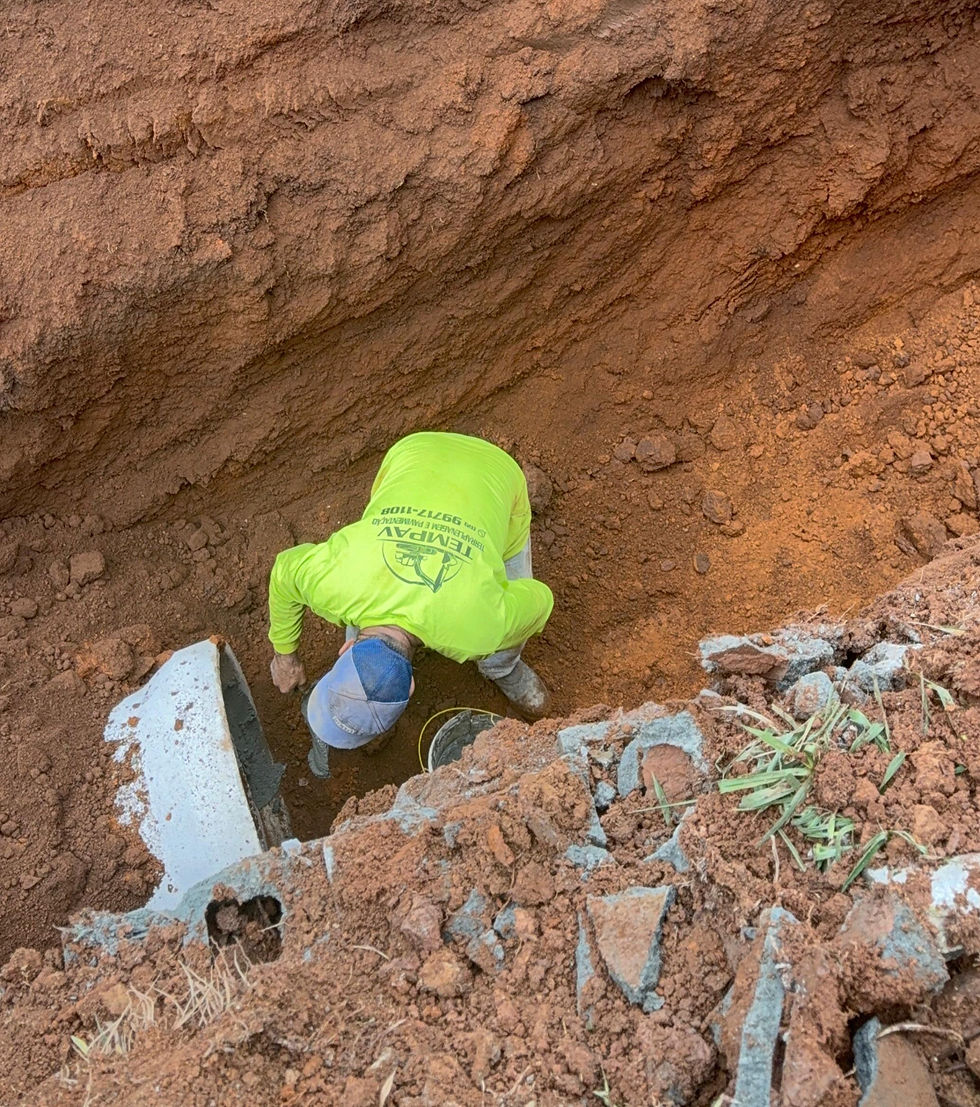 WhatsApp Image 2025-05-03 at 19.13_edited.jpg