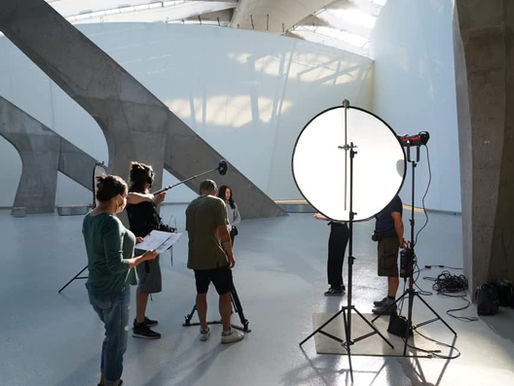 Pourquoi faire une vidéo d’entreprise : les 6 bénéfices