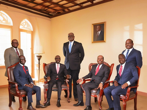 गुलाम मानसिकता वाले आदिवासी नेता