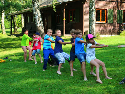 Viel Spaß bei "Natur zum Anfassen" im August garniert mit Umweltbildung