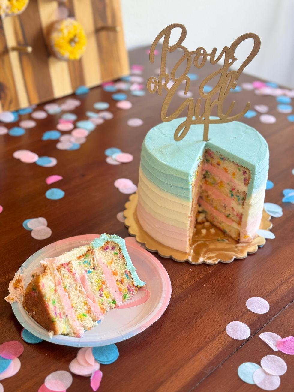 Reveal cake