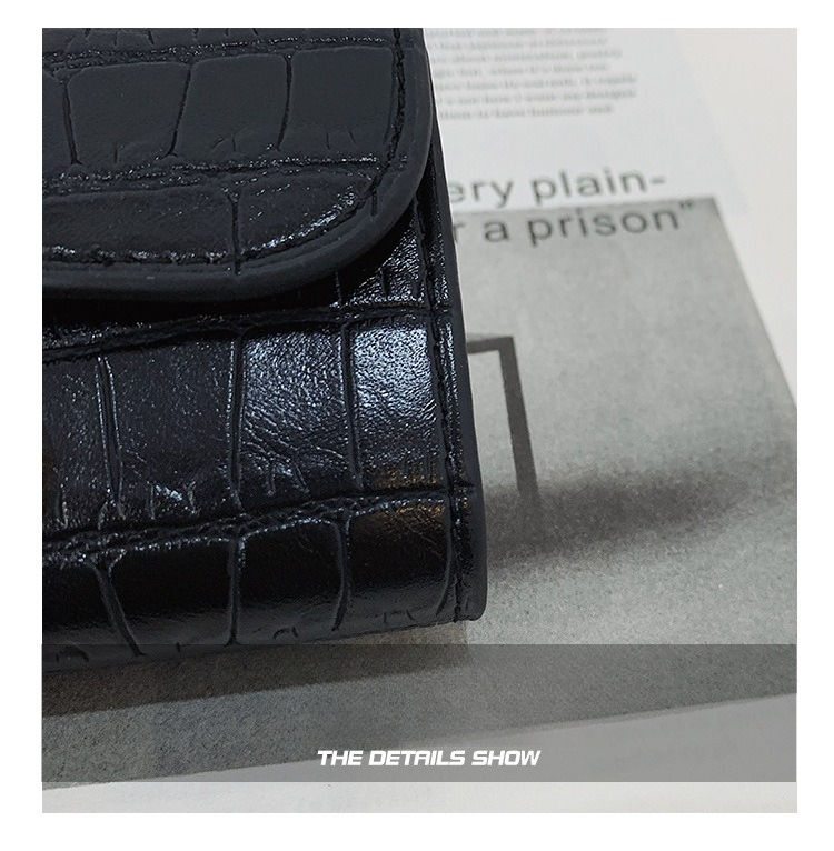 Thumbnail: New wallet for women
